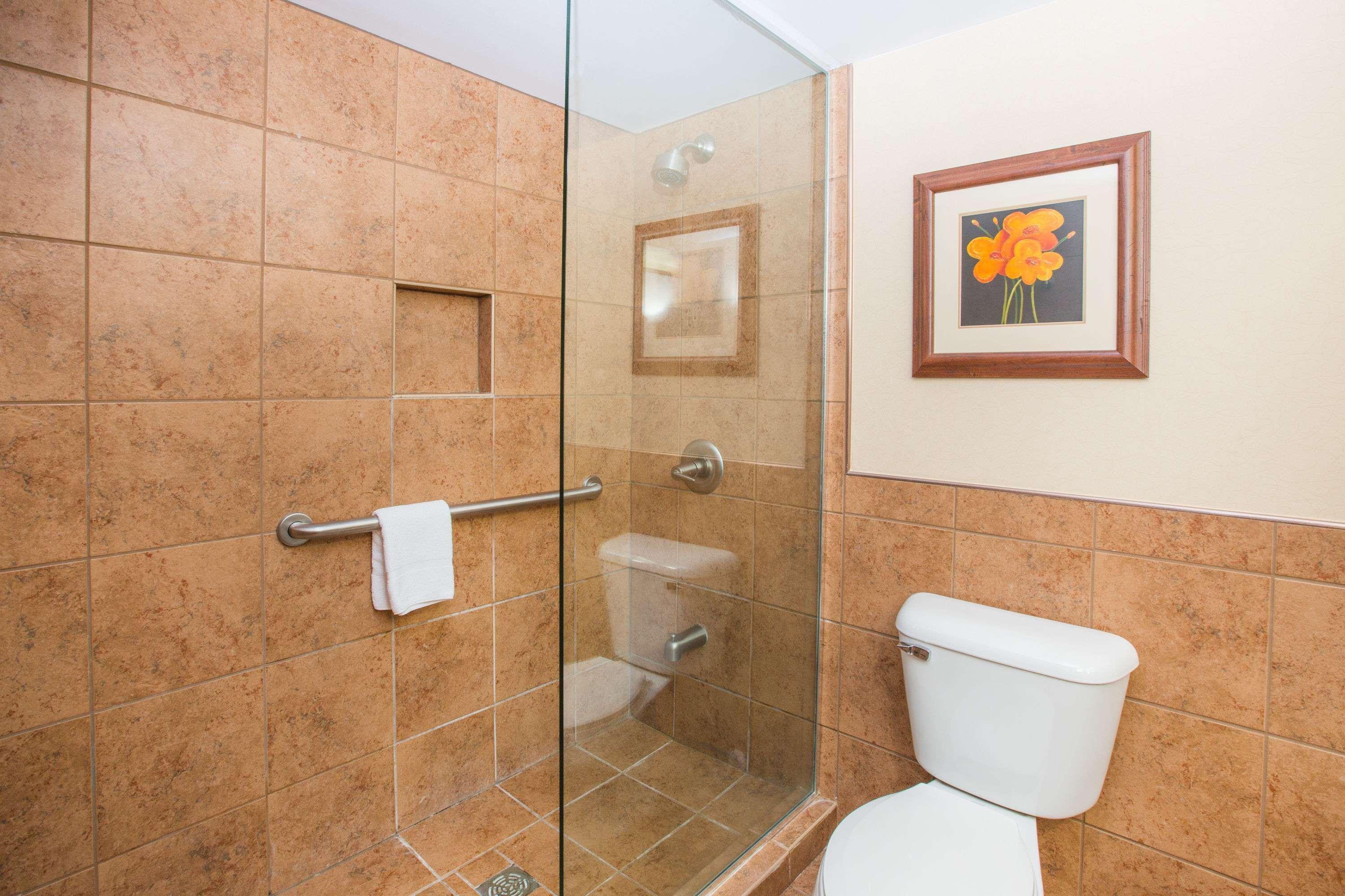 Ramada By Wyndham Des Moines Tropics Resort & Conference Ctr Urbandale Exteriör bild